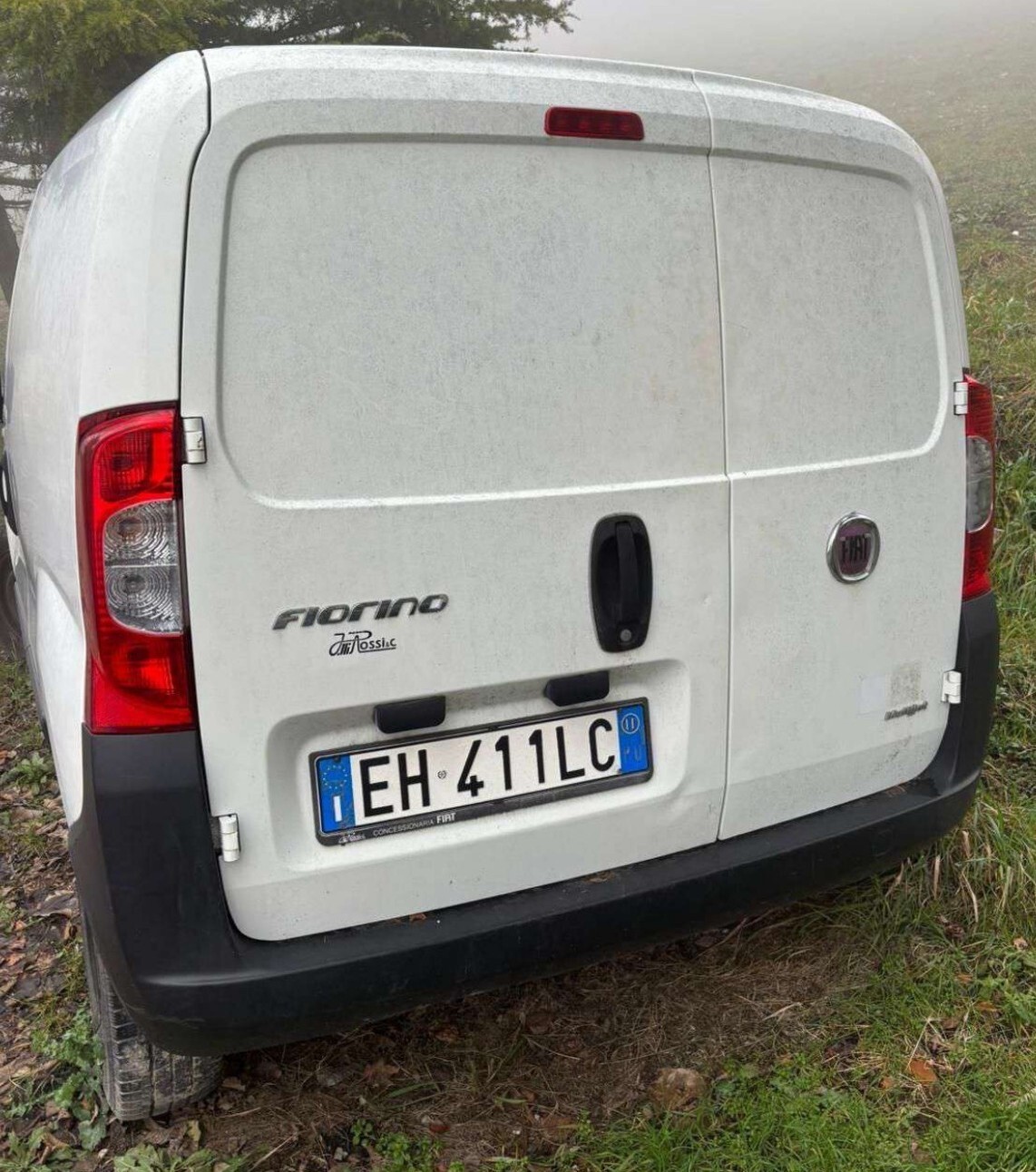 Automezzi Commerciali – Il lotto comprende un furgone Fiat Fiorino, immatricolato il… — foto 3