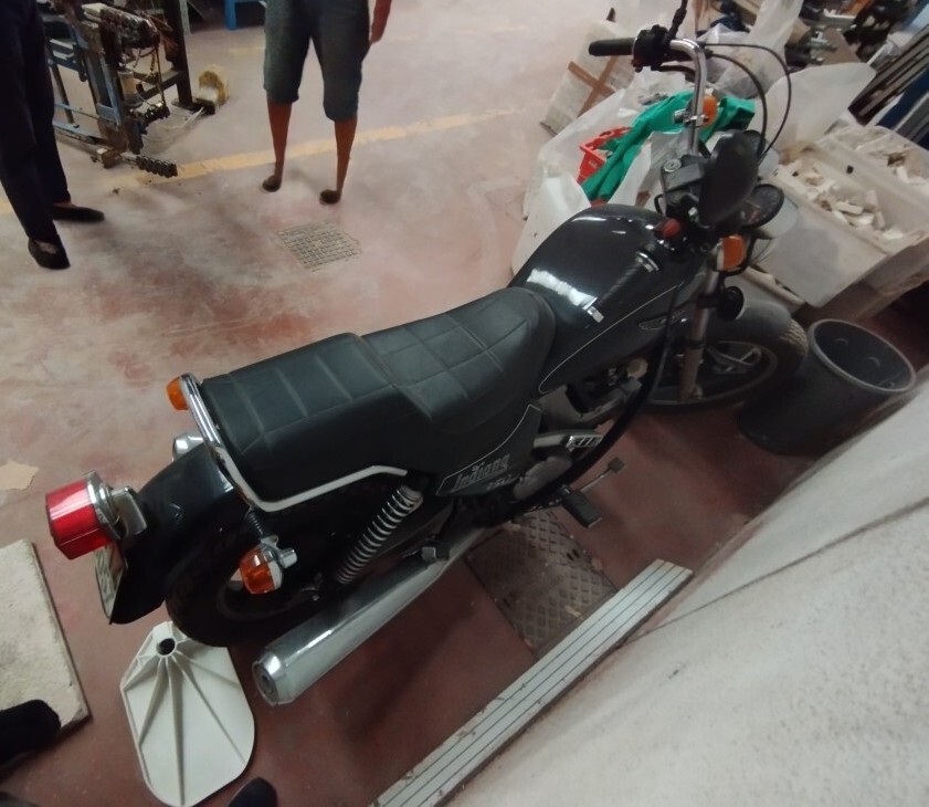 Motoveicolo O Ciclomotore – Il lotto comprende un motociclo Ducati Indiana 350, anno di… — foto 8