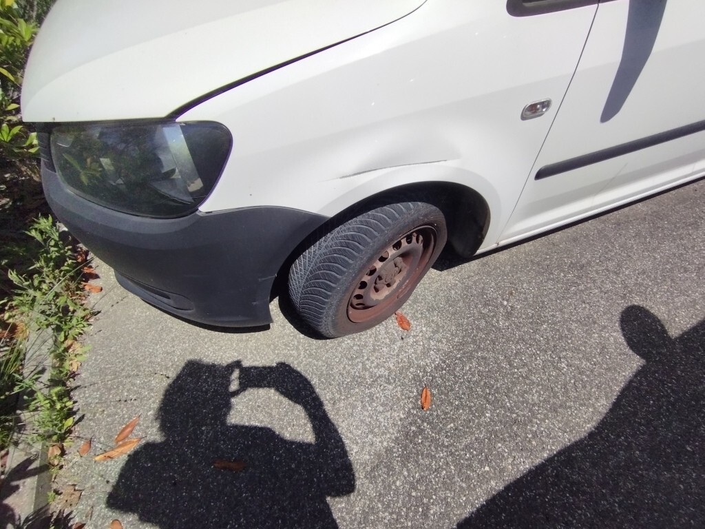 Automezzi Commerciali – Il lotto comprende un autocarro Volkswagen Caddy, immatricolato… — foto 6