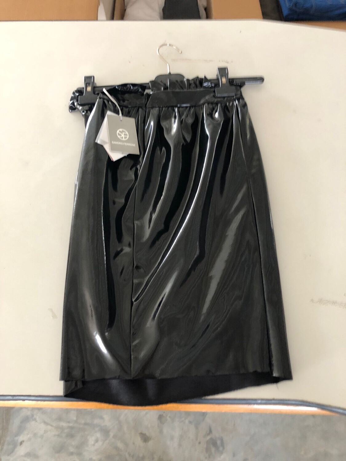 Abbigliamento E Calzature – Il lotto comprende un insieme di abbigliamento donna, circa 225… — foto 9
