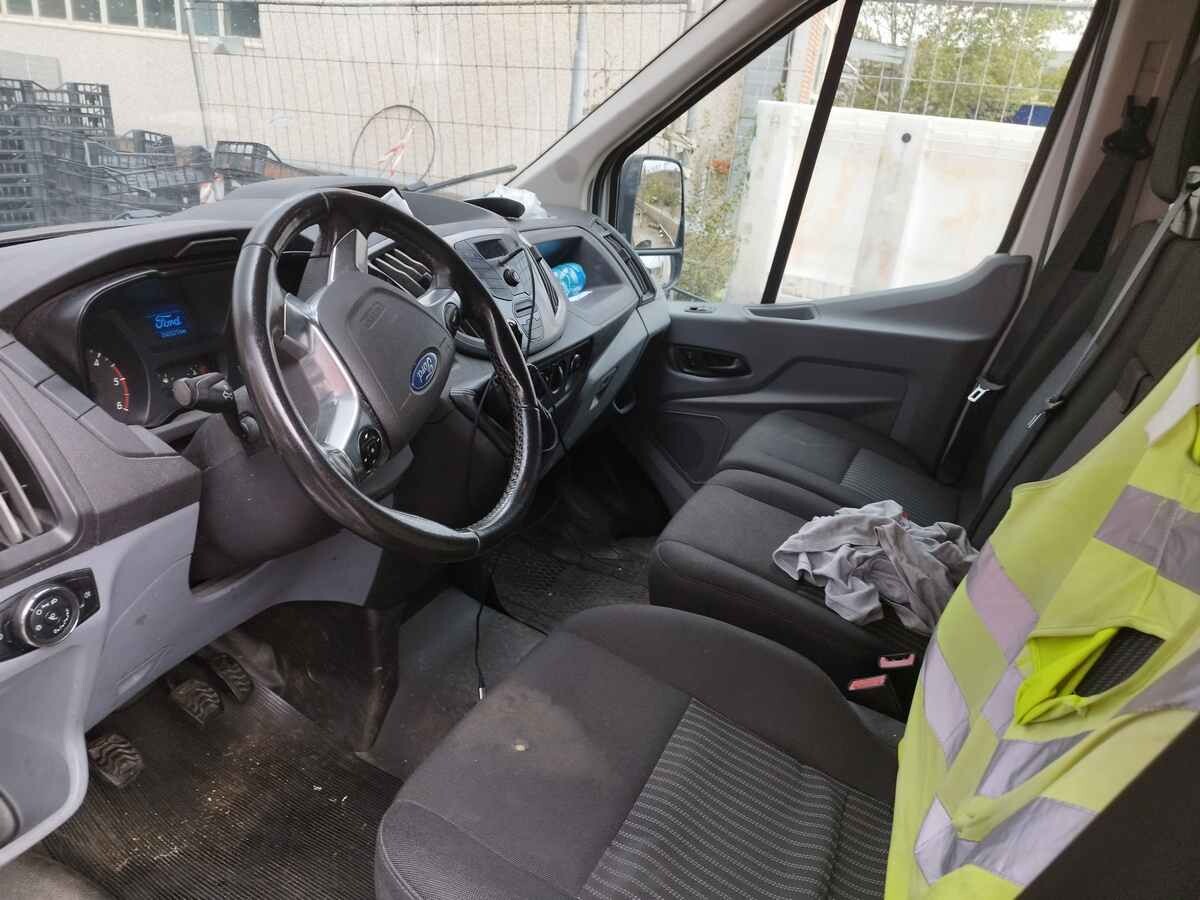Autocarro Ford Transit — foto 3
