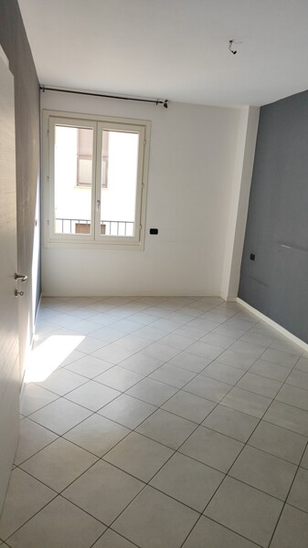 APPARTAMENTO PIAZZA UMBERTO I - FIGINO SERENZA — foto 4