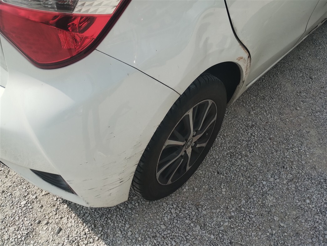 Toyota Yaris benzina 2018, 105.552 km — foto 5