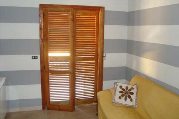 VILLETTA, VIA VENTOTENE - APRILIA (LT) — foto 3