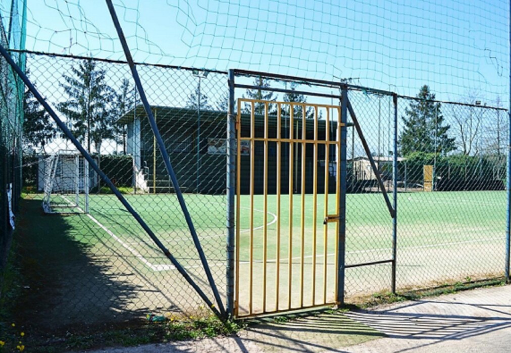 Immagine di TENUTA SPORTIVA VIA DELLE VALLI – APRILIA (LT)