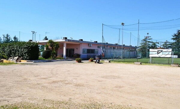 TENUTA SPORTIVA VIA DELLE VALLI - APRILIA (LT) — foto 3