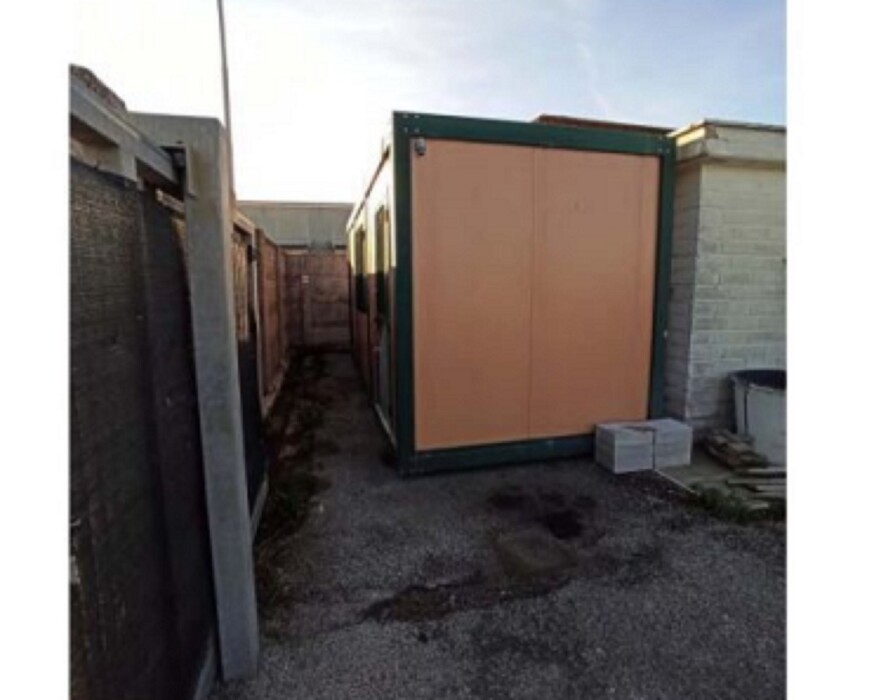 Immagine di CAPANNONE VIA NETTUNENSE ANZIO (RM)