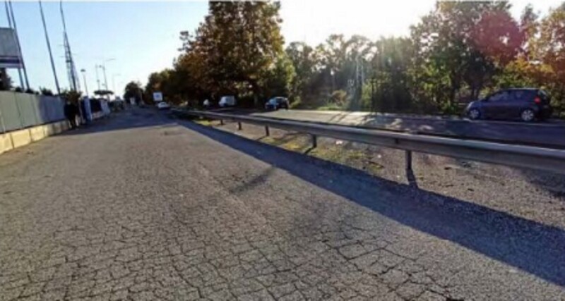 Immagine di CAPANNONE VIA NETTUNENSE ANZIO (RM)