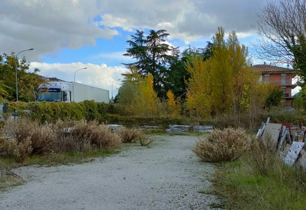Immagine di NEGOZIO O LOCALE COMMERCIALE VIA LUIGI EINAUDI – CORCIANO