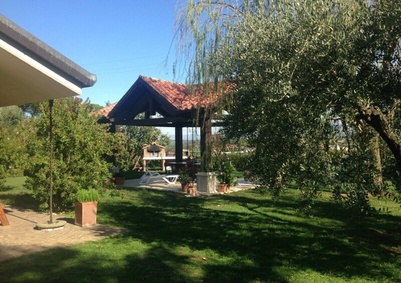 Immagine di VILLA VIA PONTE DEL COLLE ARTENA (RM)