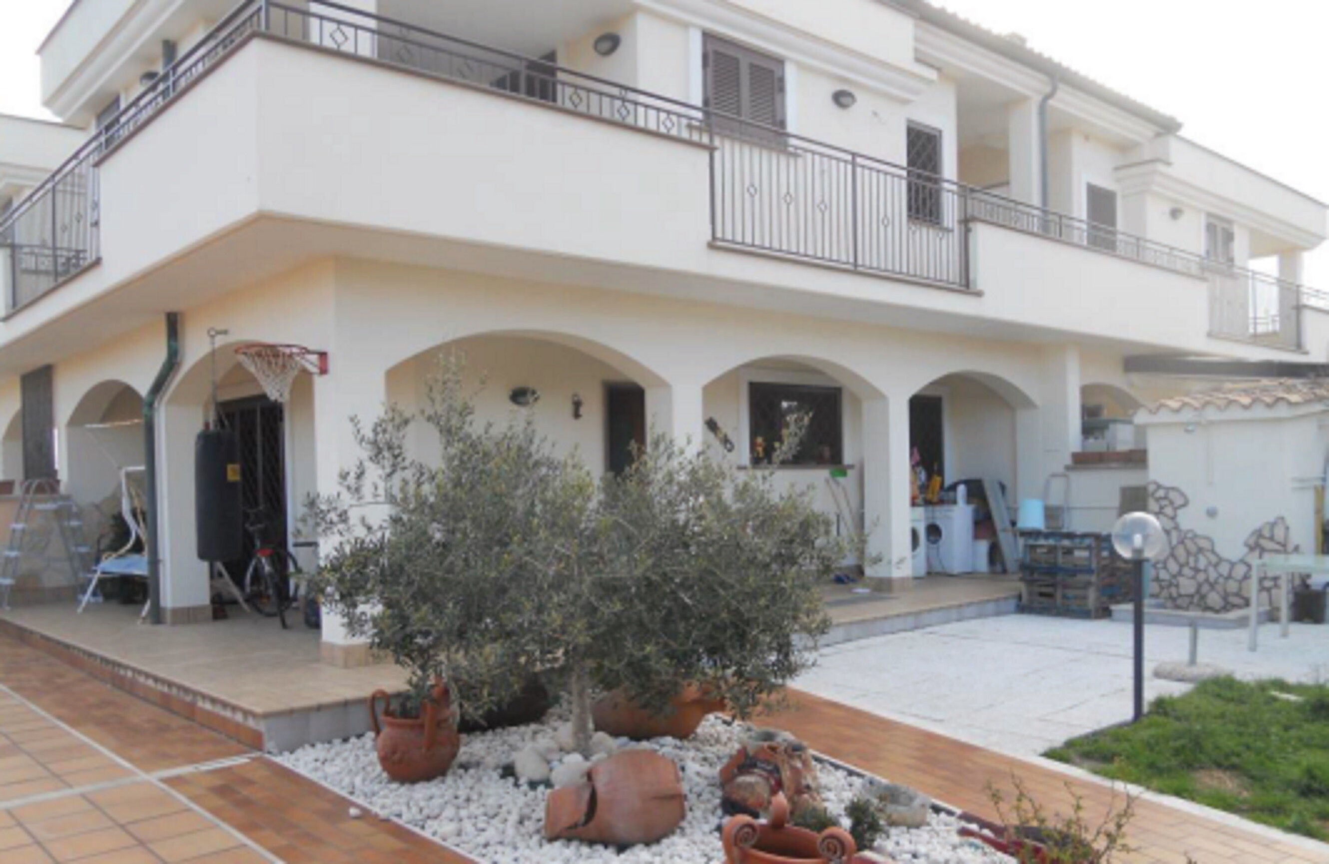 APPARTAMENTO VIA RUMENIA - POMEZIA (RM) — foto 2