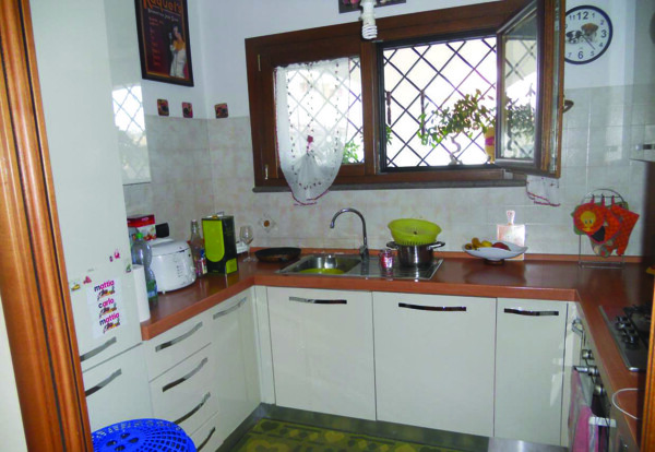 APPARTAMENTO VIA S. FRANCISCO - POMEZIA (RM) — foto 3