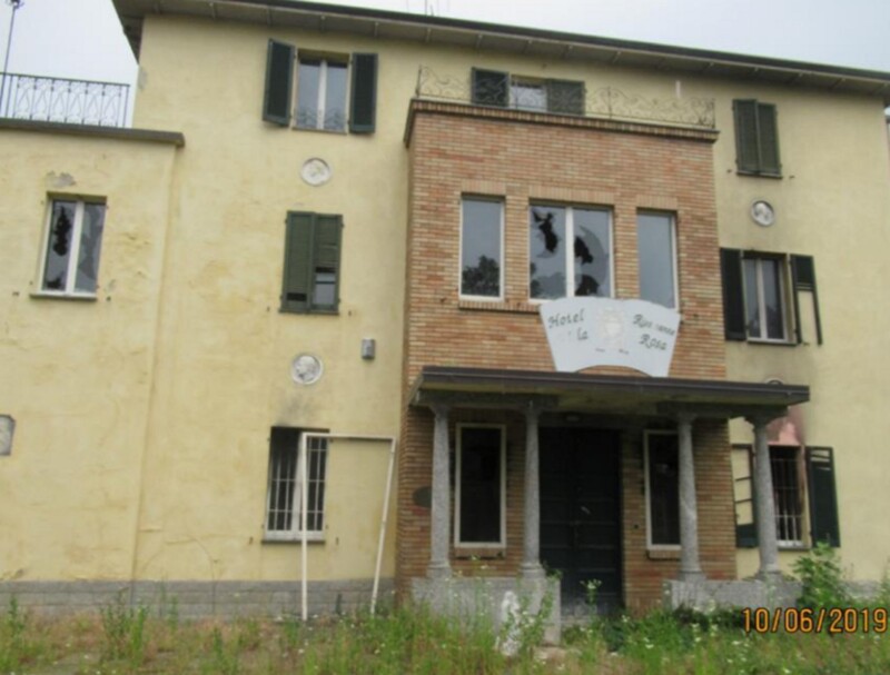 Immagine di NEGOZIO O LOCALE COMMERCIALE VIA BARACCA – MOZZATE