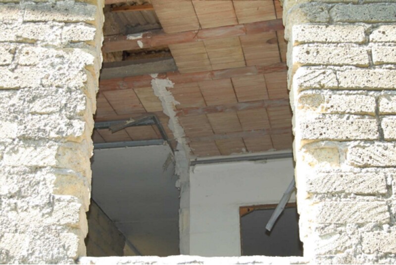 Immagine di FABBRICATO E TERRENO VIA DI VALLE FREDDA – LABICO (RM)