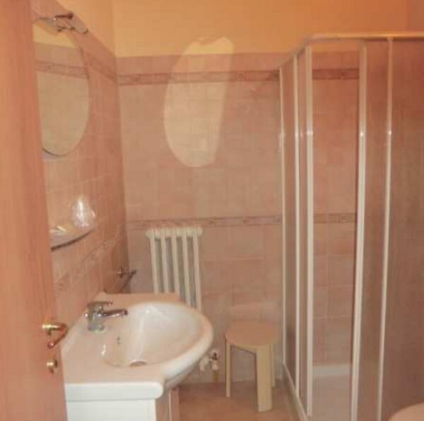 NEGOZIO O LOCALE COMMERCIALE VOC. MALANDRUGE - BETTONA — foto 8
