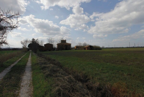 STRUTTURE AGRICOLE TRAVERSA DELLA LAURETANA - MONTEPULCIANO — foto 2
