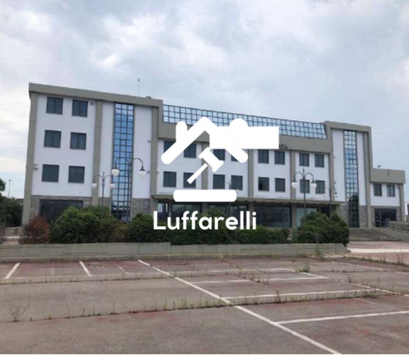 Immagine di CAPANNONE S.P237 PUTIGNANO (BA)