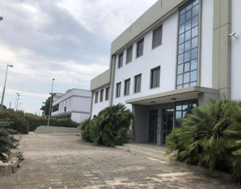 Immagine di CAPANNONE S.P237 PUTIGNANO (BA)