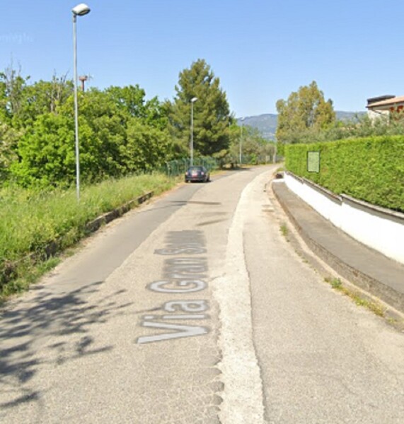 NEGOZIO O LOCALE COMMERCIALE VIALE PAOLO BORSELLINO - COSENZA — foto 3
