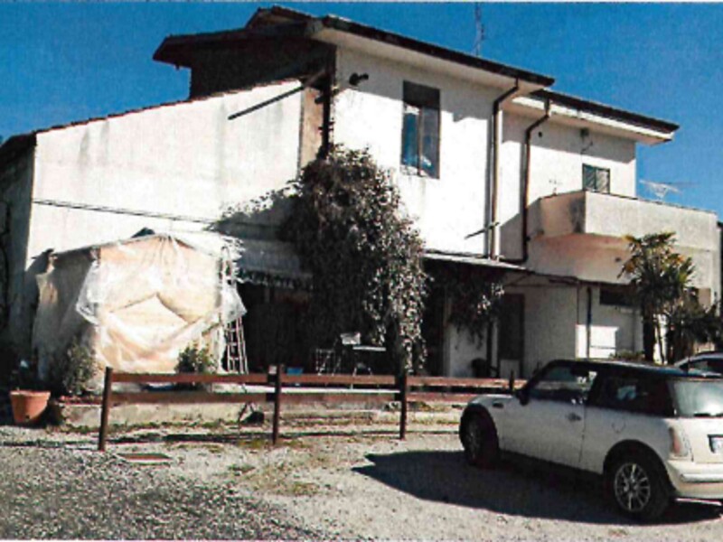 Immagine di ATTIVITÀ RICETTIVE / SCOPO COMMERCIALE VIA DELLO SCALO 77 – CASTRO DEI VOLSCI