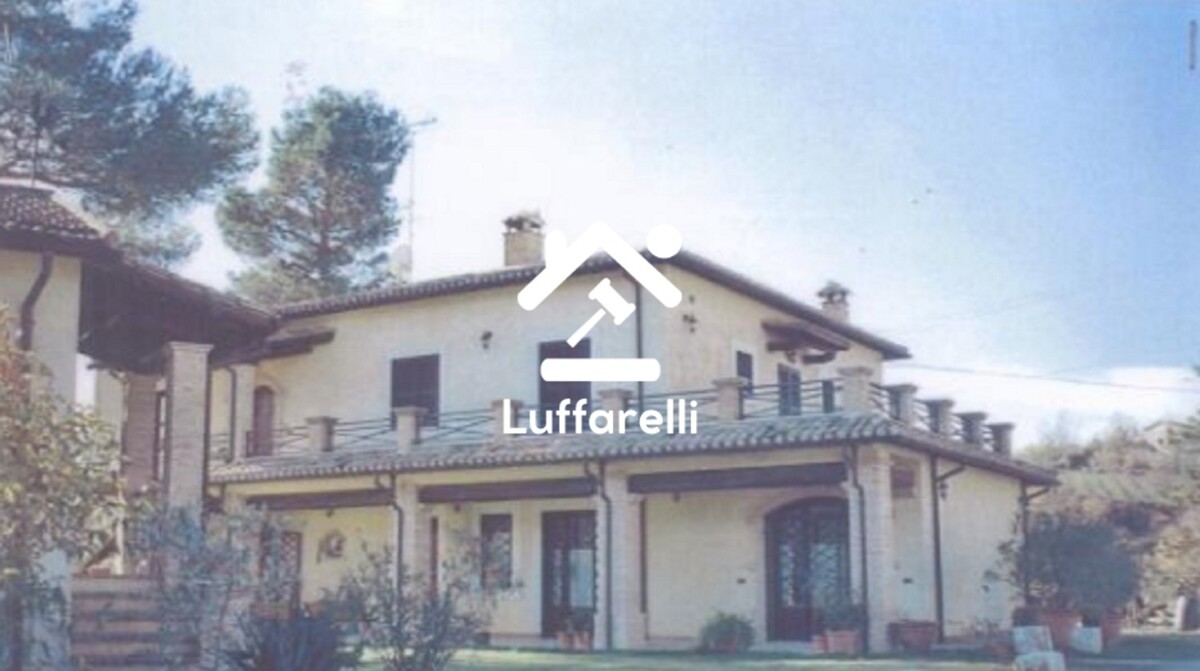 Immagine di APPARTAMENTI VIA LATINA – VACONE (RI)