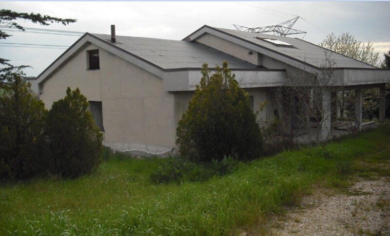 Immagine di FABBRICATO E TERRENO VIA QUERCIABELLA – SENIGALLIA (AN)