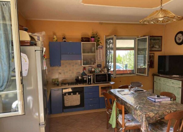 VILLA VIA P. IL VECCHIO 86, CISTERNA DI LATINA, LT — foto 8