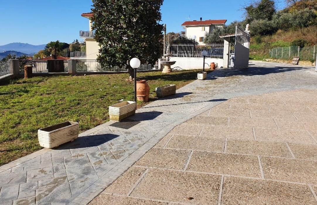 Immagine di VILLA VIA ROMAGNANO – PIGLIO (FR)