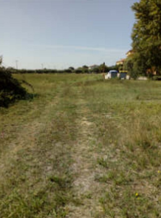 Immagine di TERRENI LOCALITÀ PIANELLO – PERUGIA (PG)