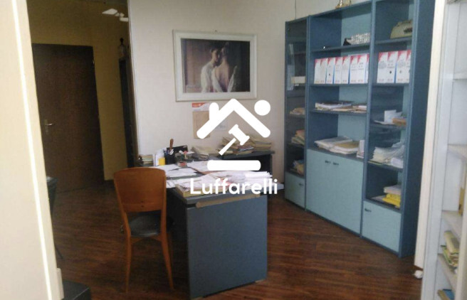 IMMOBILE COMMERCIALE VIA VICENNE - SORA (FR) — foto 4