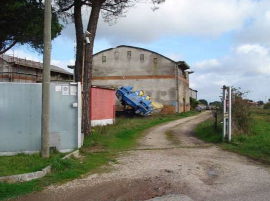 Immagine di CAPANNONE VIA LINOSA – APRILIA, (LT)