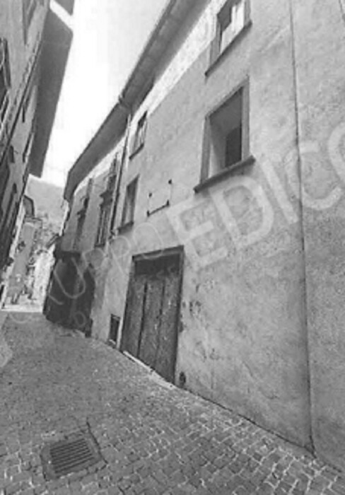 Immagine di NEGOZIO VIA PRUDENZINI 1, BRENO (BS)