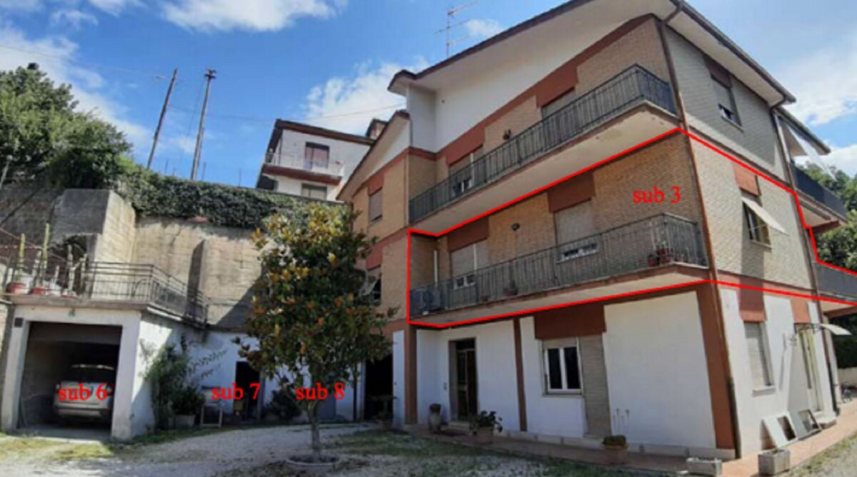 Immagine di APPARTAMENTO VIA DELLE CANICOLE – CAPRANICA (VT)