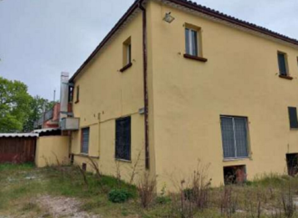 Immagine di TERRENO VIA GOROLO – BORGHI