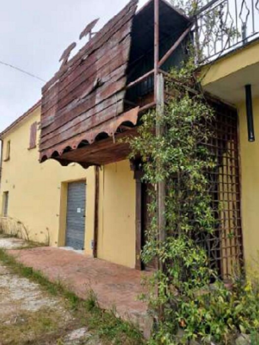 Immagine di TERRENO VIA GOROLO – BORGHI