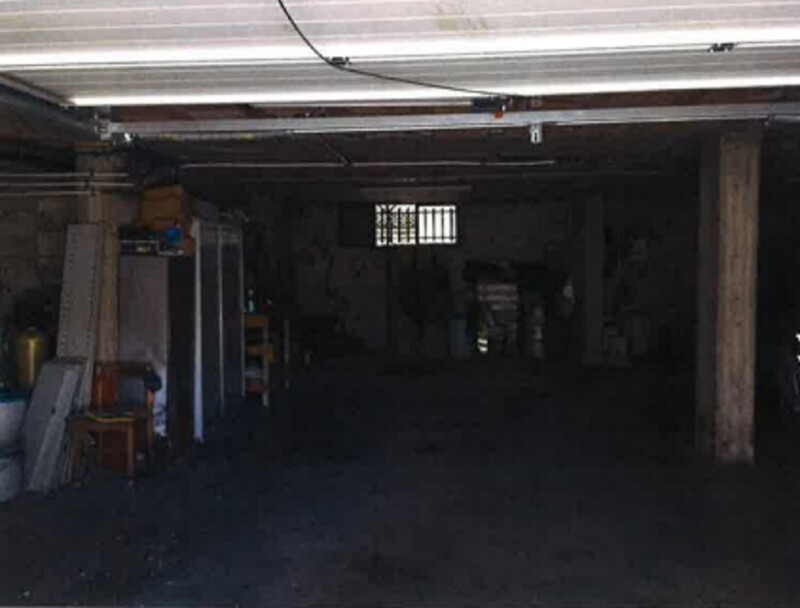 Immagine di DEPOSITO / MAGAZZINO VIA DELL ARGILLA – DERUTA