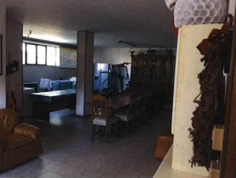 Immagine di DEPOSITO / MAGAZZINO VIA DELL ARGILLA – DERUTA
