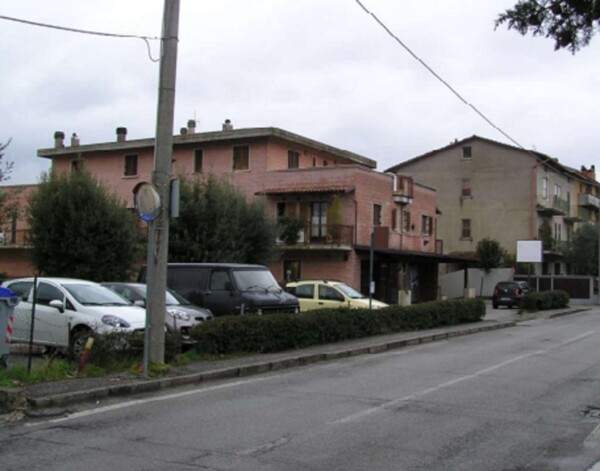 LOCALE COMMERCIALE VIA DELLE GHIANDE - LOCALITÀ MONTELAGUARDIA - PERUGIA — foto 2