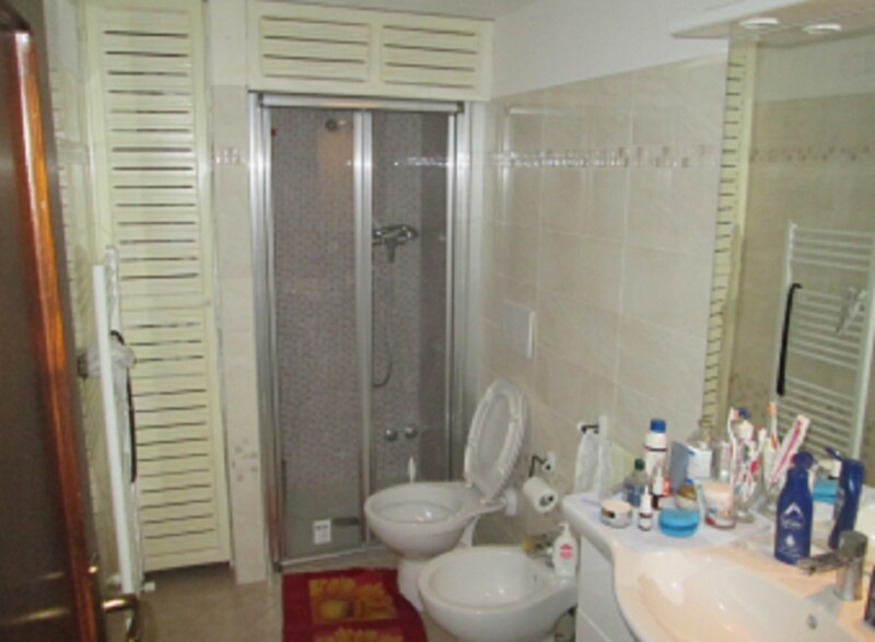 Immagine di NEGOZIO O LOCALE COMMERCIALE VIA DEL SANTO – PERUGIA