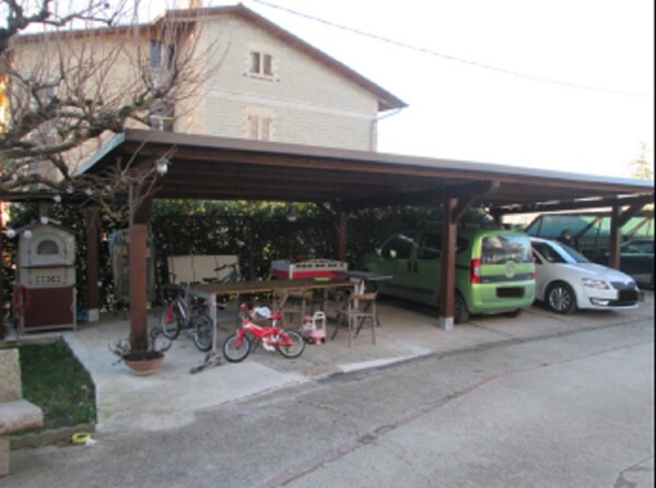 NEGOZIO O LOCALE COMMERCIALE VIA DEL SANTO - PERUGIA — foto 8