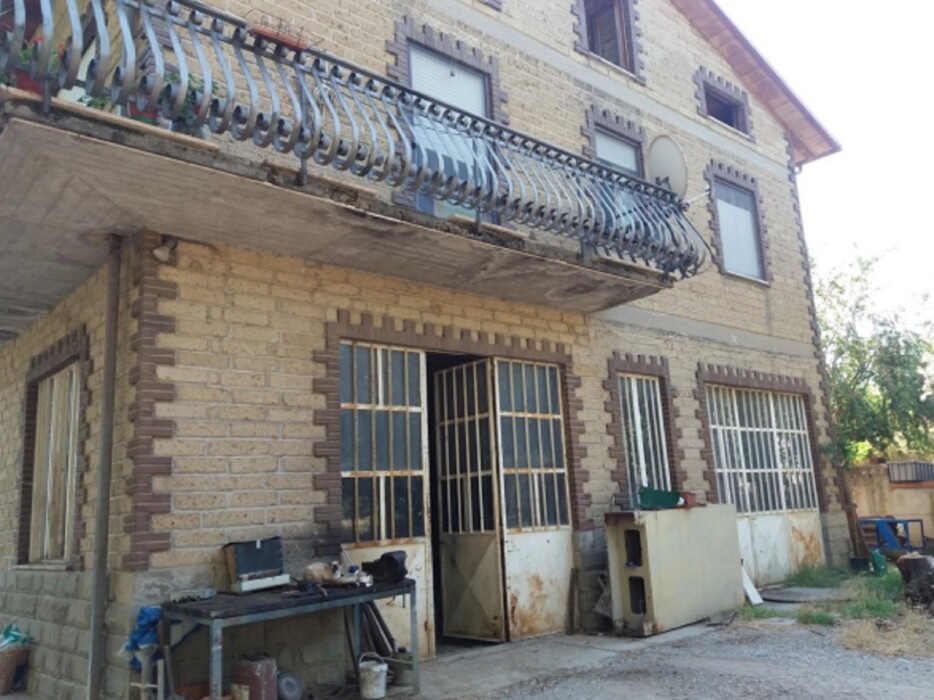 Immagine di CASA / VILLA STR. CASA BIANCA – PIEGARO