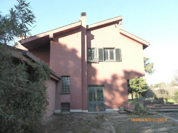 CASA / VILLA VIA VEIENTANA - ROMA — foto 2