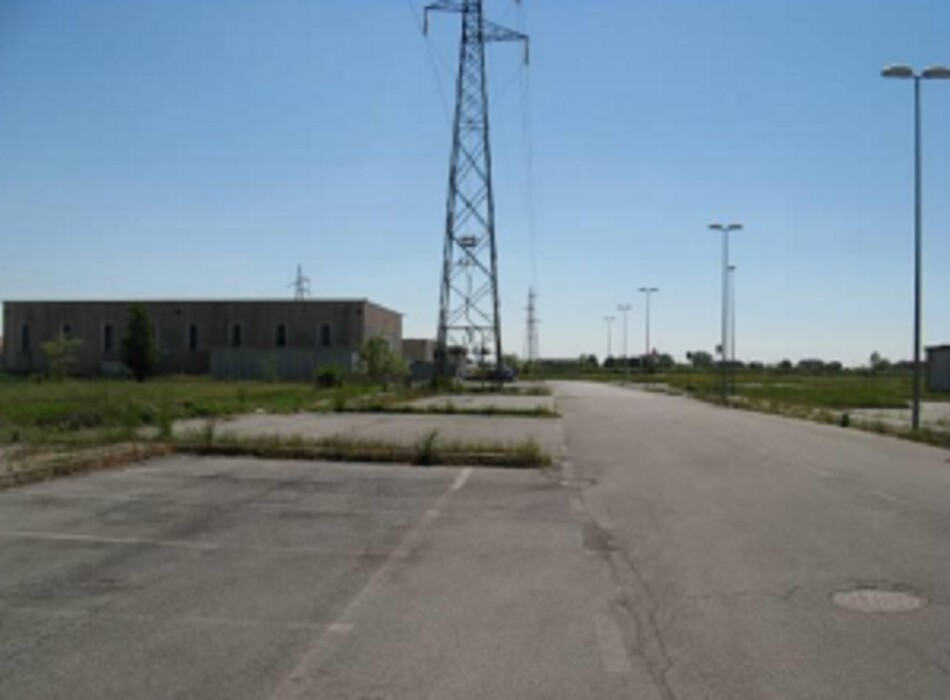 Immagine di TERRENO EDIFICABILE, VIA UGO FOSCOLO, GOITO (MN)