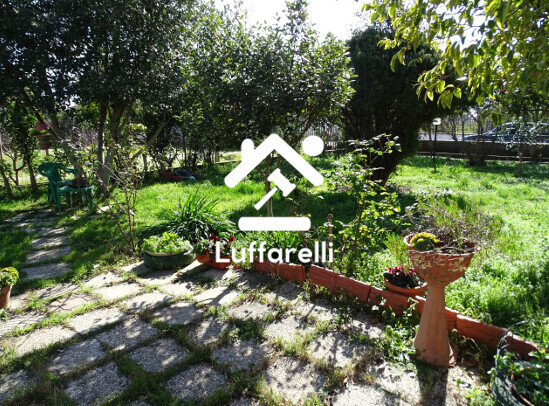 Immagine di CASA / VILLA LOCALITÀ CASTELVERDE – VIA GENOVA N. 8 – LATINA