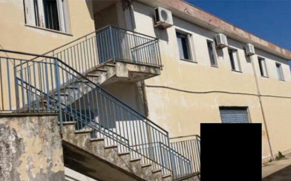 OPIFICIO ZONA INDUSTRIALE - POZZILLI (IS) — foto 6