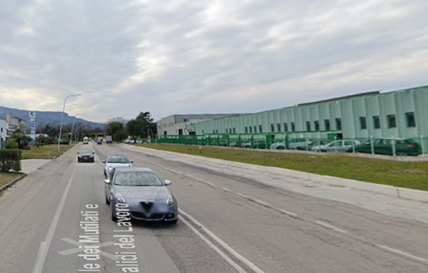 UFFICIO / STUDIO LOCALITA' ZONA INDUSTRIALE CAMPOLUNGO - VIALE DEI MUTILATI DEL LAVORO - ASCOLI PICENO — foto 8