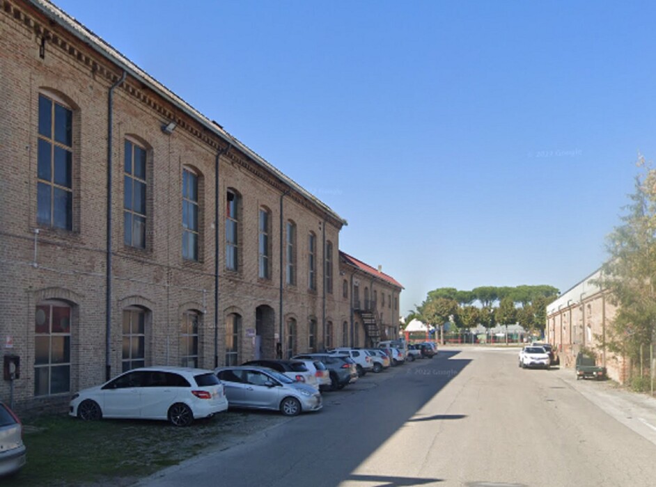 Immagine di CAPANNONE / IMMOBILI INDUSTRIALI VIA FERRARA NN. 7 – 9 – MONTEPULCIANO