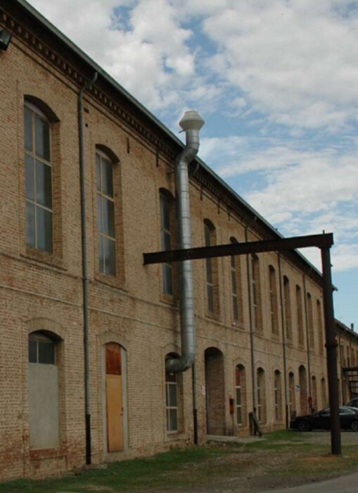 Immagine di CAPANNONE / IMMOBILI INDUSTRIALI VIA FERRARA NN. 7 – 9 – MONTEPULCIANO