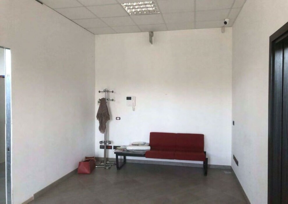 Immagine di FABBRIC. AGRICOLO, VIA COLLE ZIONI 34, VELLETRI,RM