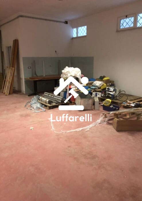 Immagine di FABBRIC. AGRICOLO, VIA COLLE ZIONI 34, VELLETRI,RM